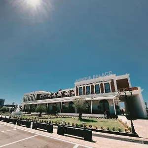 Arberia Palace Otel